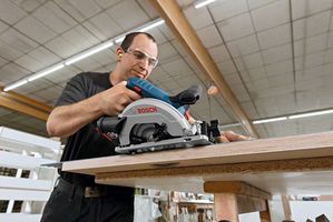 Аккумуляторная циркулярная пила GKS 18V-57 G