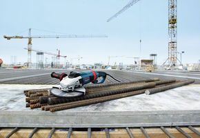 Угловая шлифмашина GWS 24-230 LVI