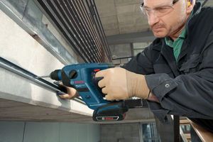 Аккумуляторный перфоратор с патроном SDS plus GBH 18 V-LI Compact
